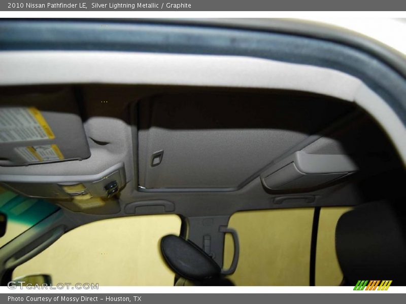 Silver Lightning Metallic / Graphite 2010 Nissan Pathfinder LE