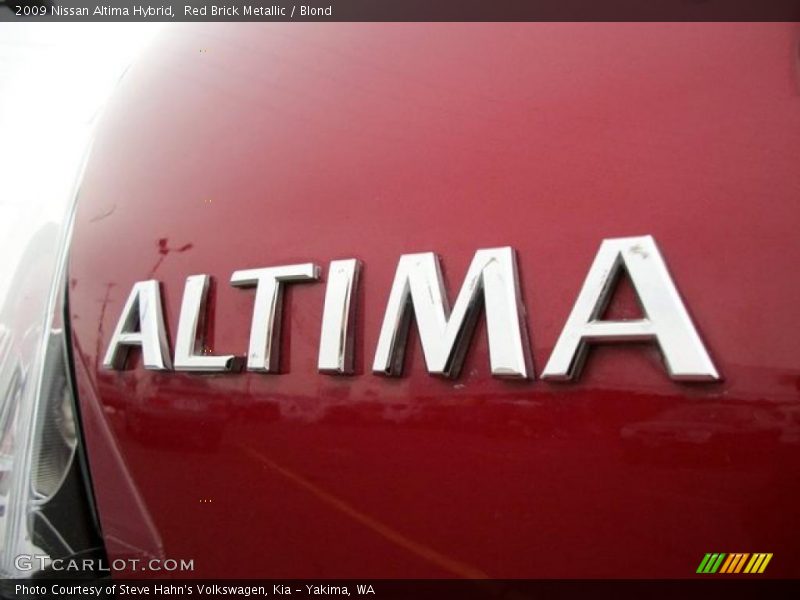  2009 Altima Hybrid Logo