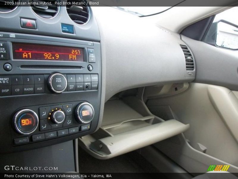 Red Brick Metallic / Blond 2009 Nissan Altima Hybrid
