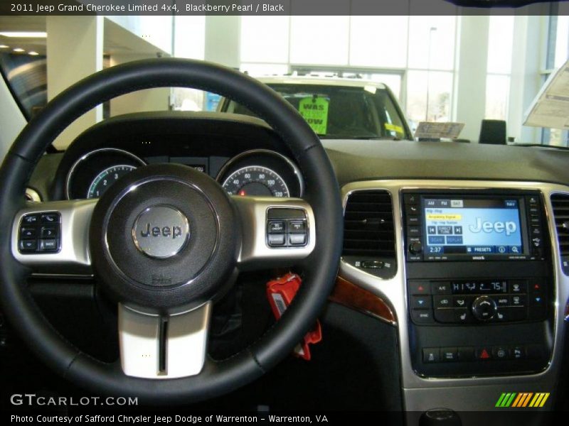 Blackberry Pearl / Black 2011 Jeep Grand Cherokee Limited 4x4