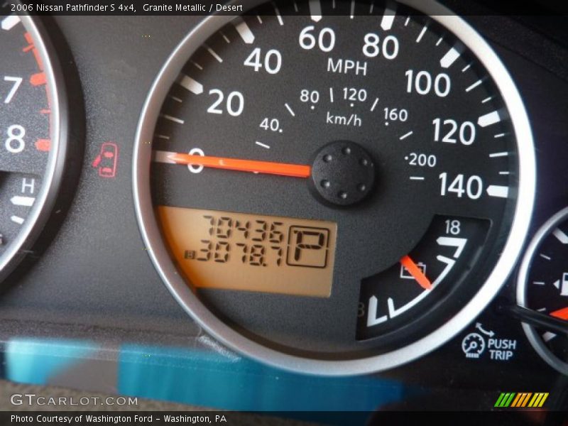Granite Metallic / Desert 2006 Nissan Pathfinder S 4x4