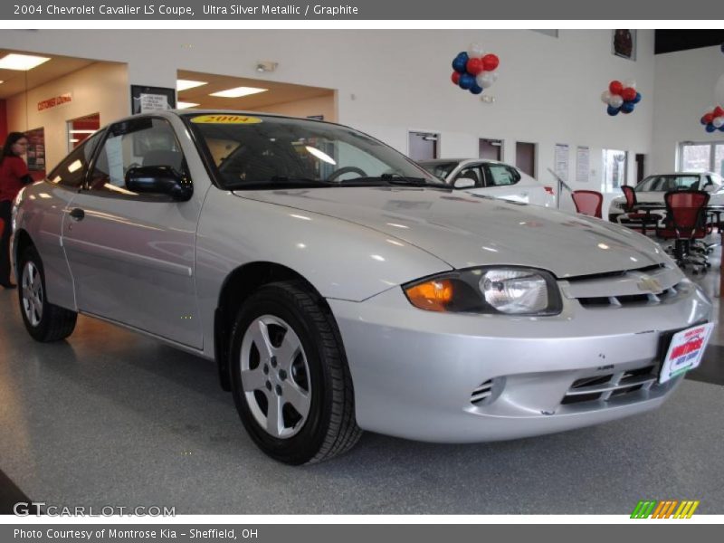 Ultra Silver Metallic / Graphite 2004 Chevrolet Cavalier LS Coupe