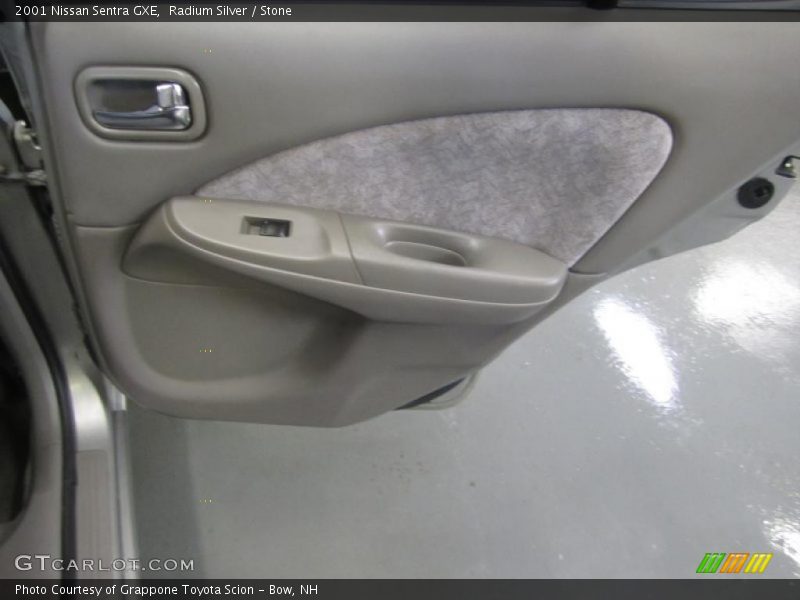 Radium Silver / Stone 2001 Nissan Sentra GXE