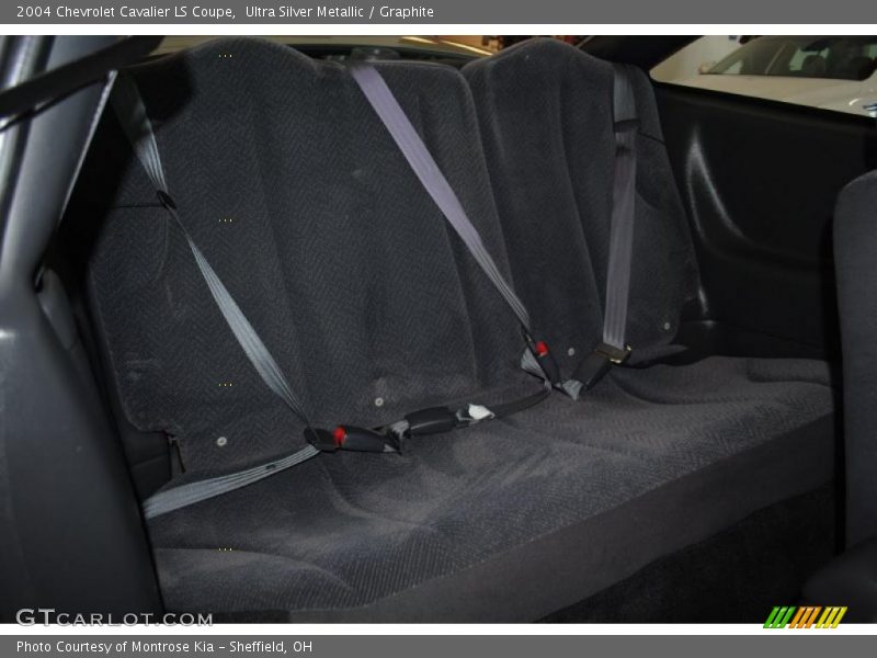 Ultra Silver Metallic / Graphite 2004 Chevrolet Cavalier LS Coupe