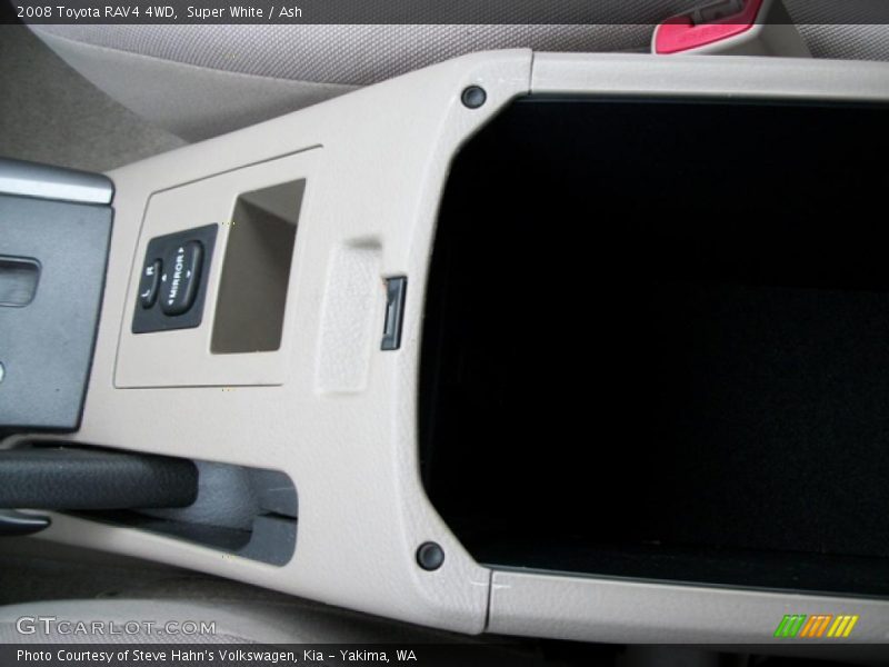 Super White / Ash 2008 Toyota RAV4 4WD