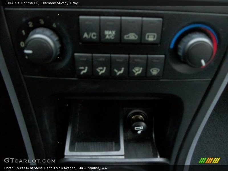 Diamond Silver / Gray 2004 Kia Optima LX