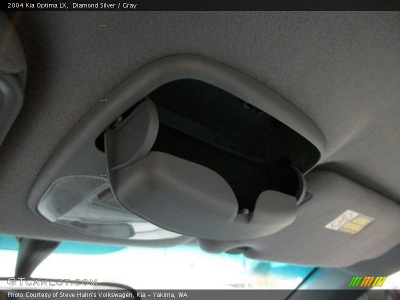 Diamond Silver / Gray 2004 Kia Optima LX