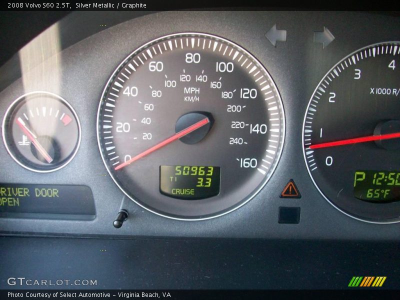 Silver Metallic / Graphite 2008 Volvo S60 2.5T