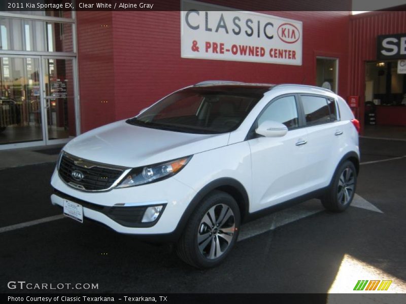 Clear White / Alpine Gray 2011 Kia Sportage EX
