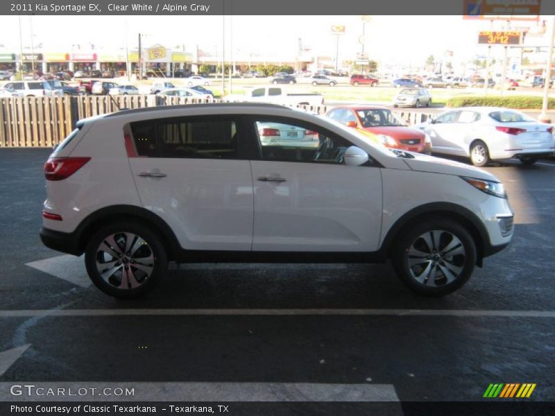 Clear White / Alpine Gray 2011 Kia Sportage EX