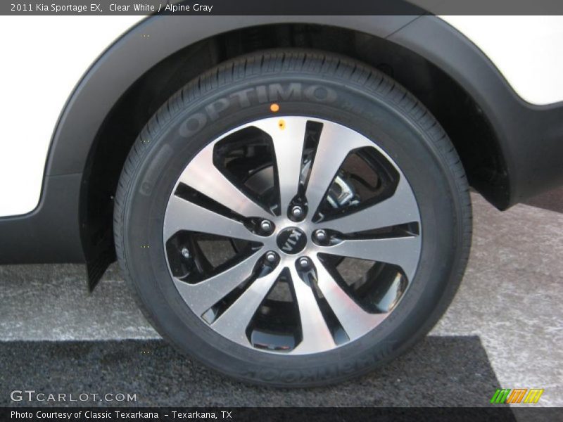 Clear White / Alpine Gray 2011 Kia Sportage EX