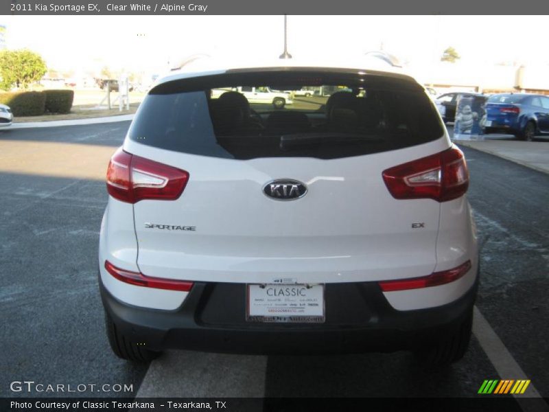 Clear White / Alpine Gray 2011 Kia Sportage EX