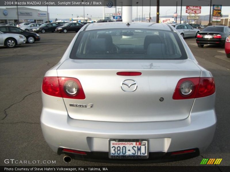 Sunlight Silver Mica / Black 2004 Mazda MAZDA3 i Sedan