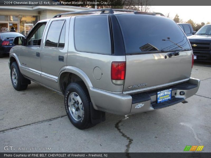 Light Pewter Metallic / Medium Gray 2004 Chevrolet Blazer LS 4x4