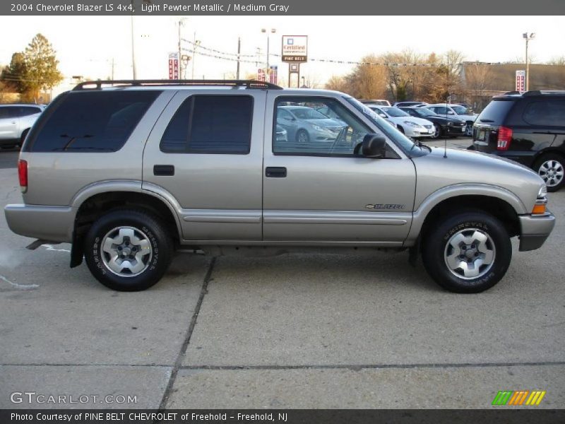 Light Pewter Metallic / Medium Gray 2004 Chevrolet Blazer LS 4x4