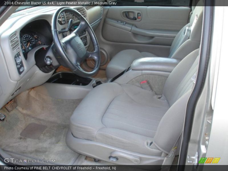 Light Pewter Metallic / Medium Gray 2004 Chevrolet Blazer LS 4x4