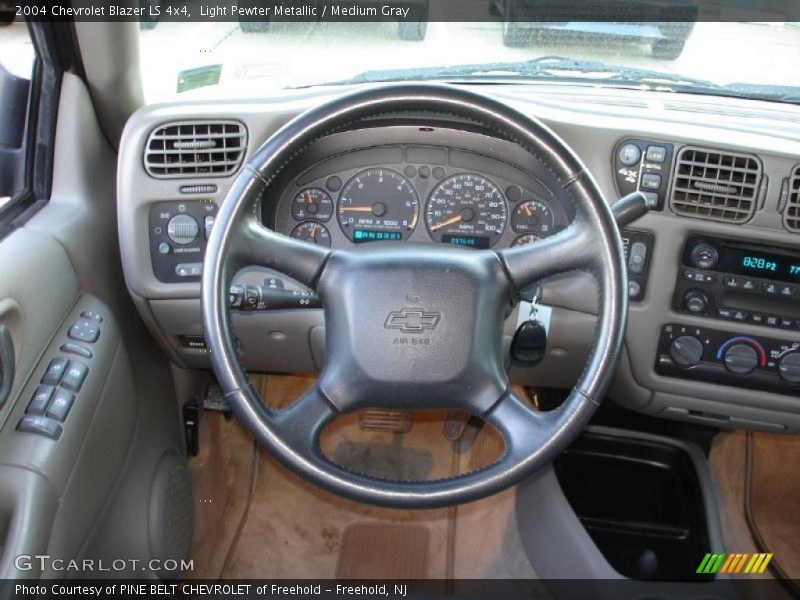 Light Pewter Metallic / Medium Gray 2004 Chevrolet Blazer LS 4x4