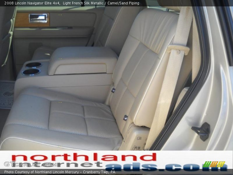 Light French Silk Metallic / Camel/Sand Piping 2008 Lincoln Navigator Elite 4x4