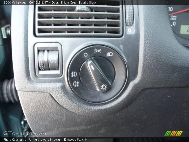 Bright Green Pearl / Black 2000 Volkswagen Golf GLS 1.8T 4 Door