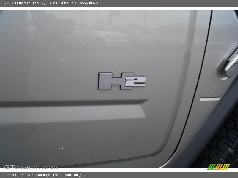 Pewter Metallic / Ebony Black 2007 Hummer H2 SUV