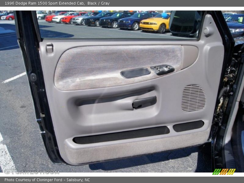Black / Gray 1996 Dodge Ram 1500 Sport Extended Cab