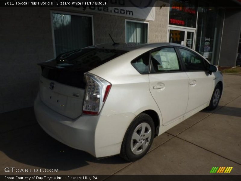 Blizzard White Pearl / Bisque 2011 Toyota Prius Hybrid II