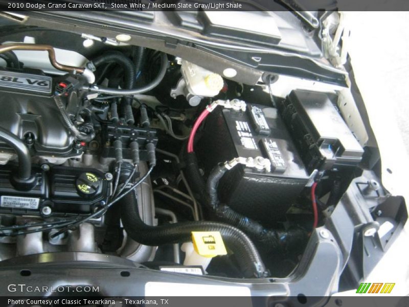 Stone White / Medium Slate Gray/Light Shale 2010 Dodge Grand Caravan SXT