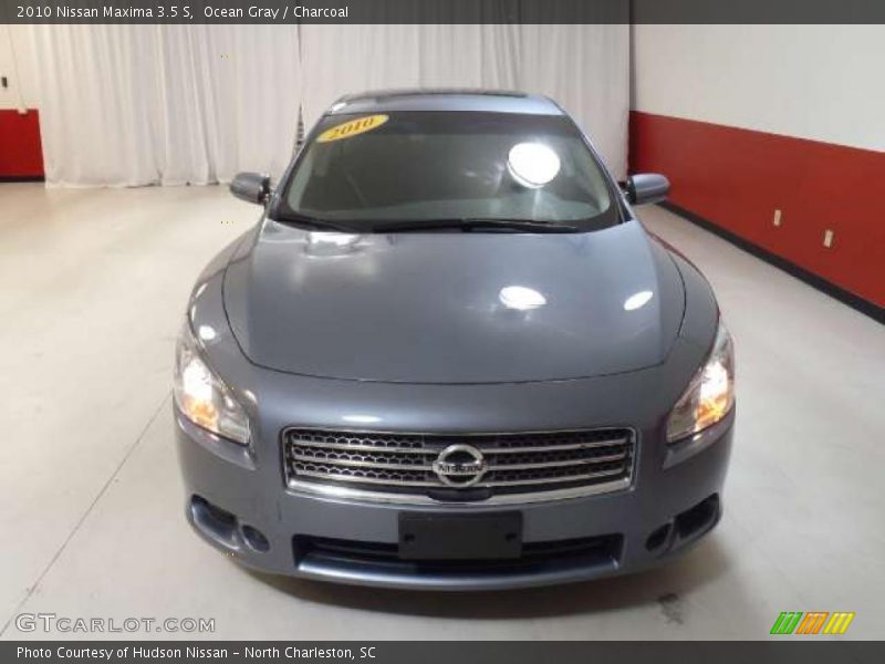 Ocean Gray / Charcoal 2010 Nissan Maxima 3.5 S