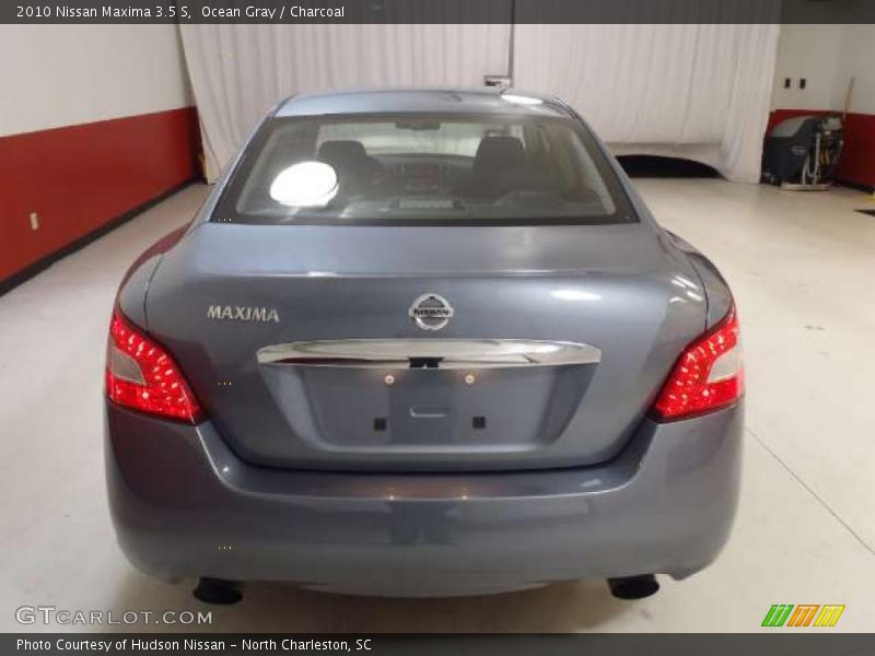 Ocean Gray / Charcoal 2010 Nissan Maxima 3.5 S