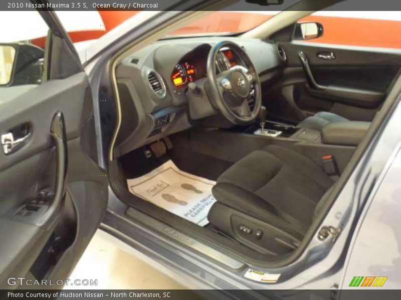 Ocean Gray / Charcoal 2010 Nissan Maxima 3.5 S