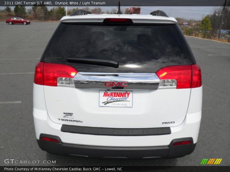 Olympic White / Light Titanium 2011 GMC Terrain SLT AWD
