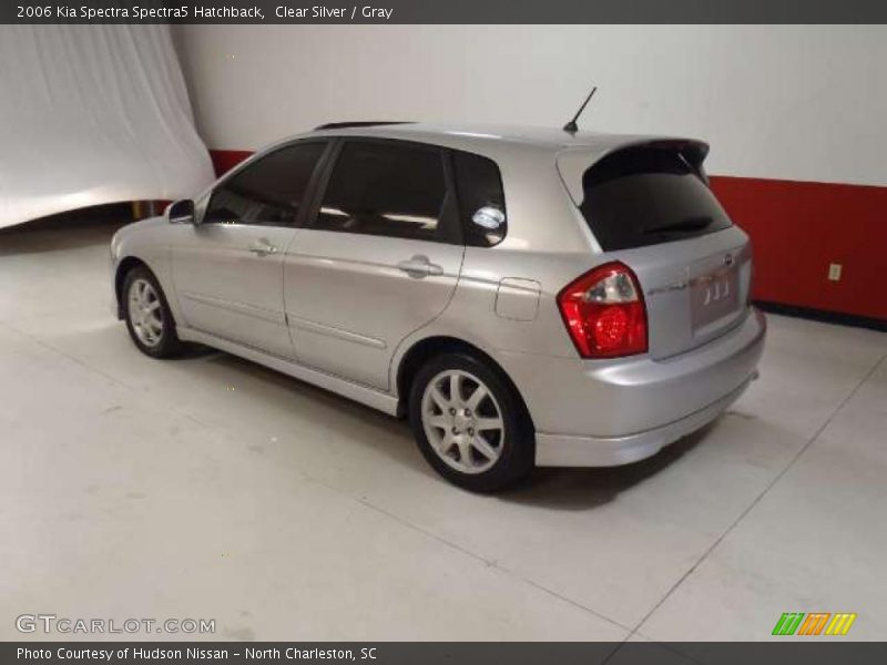 Clear Silver / Gray 2006 Kia Spectra Spectra5 Hatchback