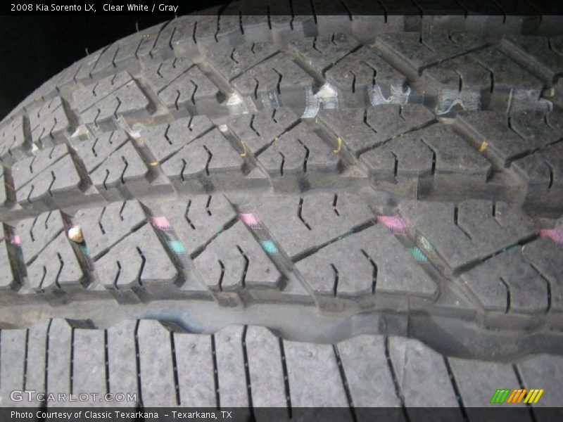 Clear White / Gray 2008 Kia Sorento LX