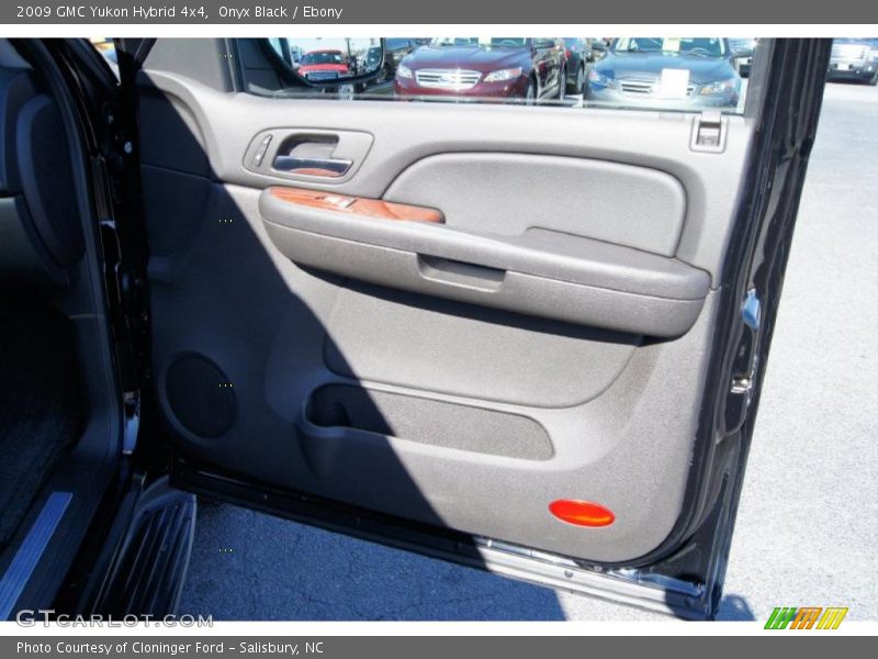Onyx Black / Ebony 2009 GMC Yukon Hybrid 4x4