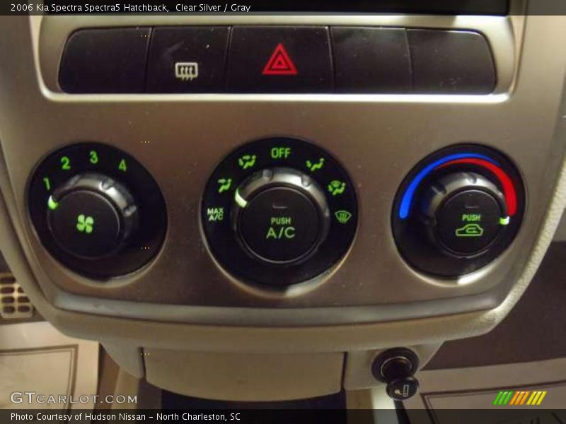 Controls of 2006 Spectra Spectra5 Hatchback