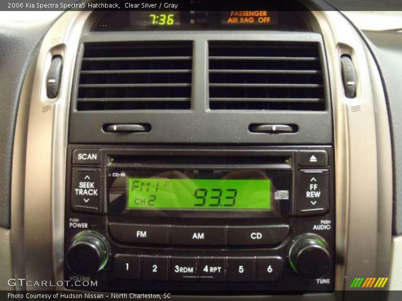 Controls of 2006 Spectra Spectra5 Hatchback