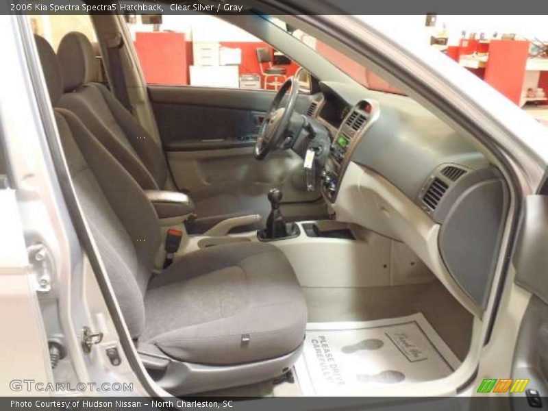  2006 Spectra Spectra5 Hatchback Gray Interior