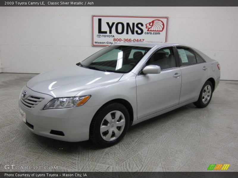 Classic Silver Metallic / Ash 2009 Toyota Camry LE