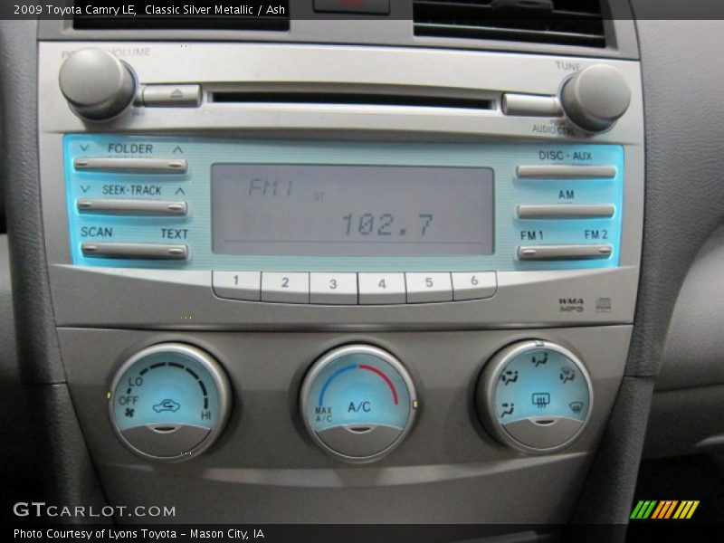 Classic Silver Metallic / Ash 2009 Toyota Camry LE