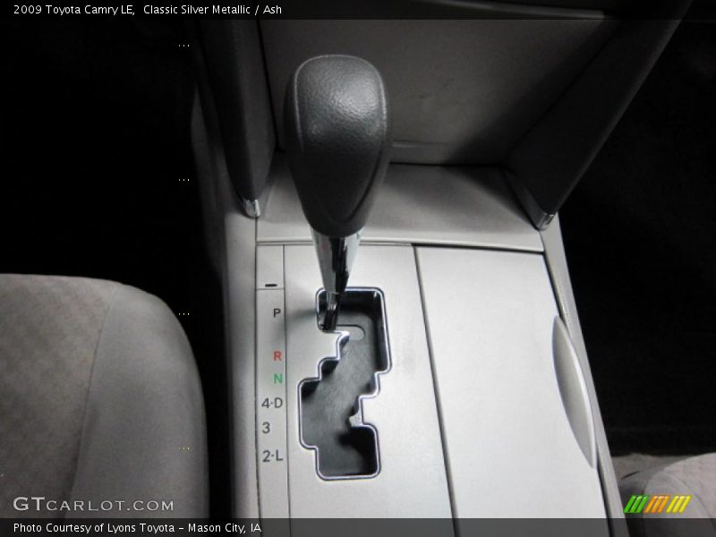 Classic Silver Metallic / Ash 2009 Toyota Camry LE
