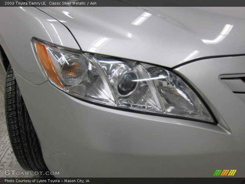 Classic Silver Metallic / Ash 2009 Toyota Camry LE