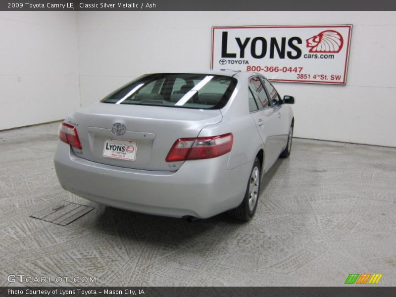 Classic Silver Metallic / Ash 2009 Toyota Camry LE