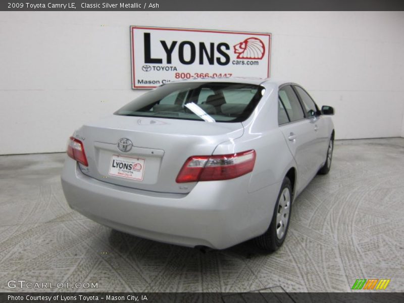 Classic Silver Metallic / Ash 2009 Toyota Camry LE