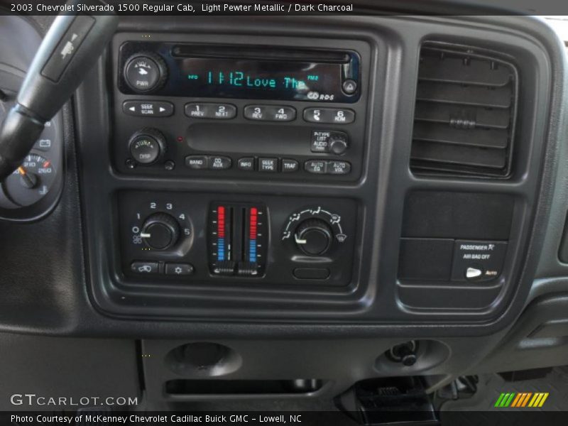 Light Pewter Metallic / Dark Charcoal 2003 Chevrolet Silverado 1500 Regular Cab