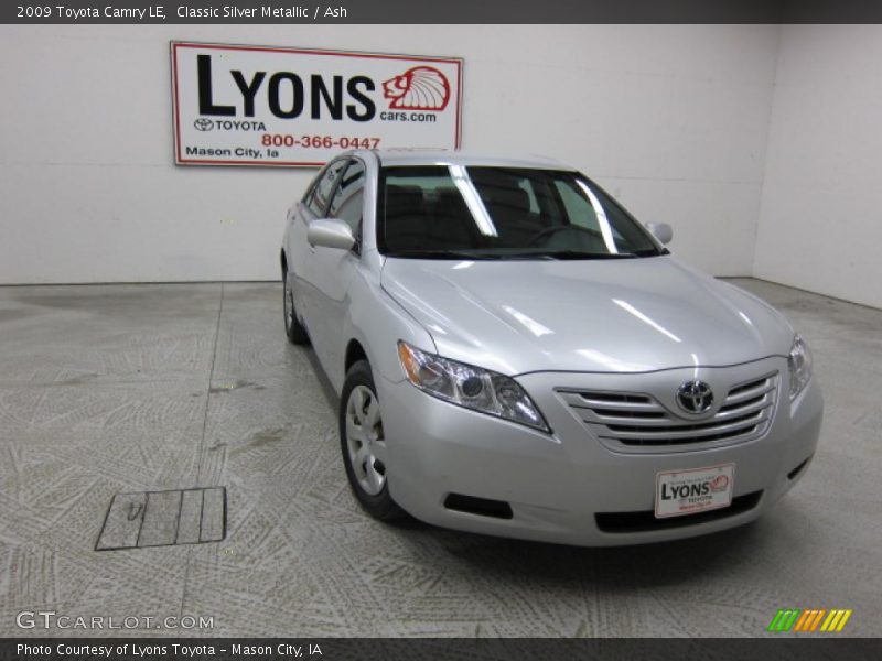 Classic Silver Metallic / Ash 2009 Toyota Camry LE