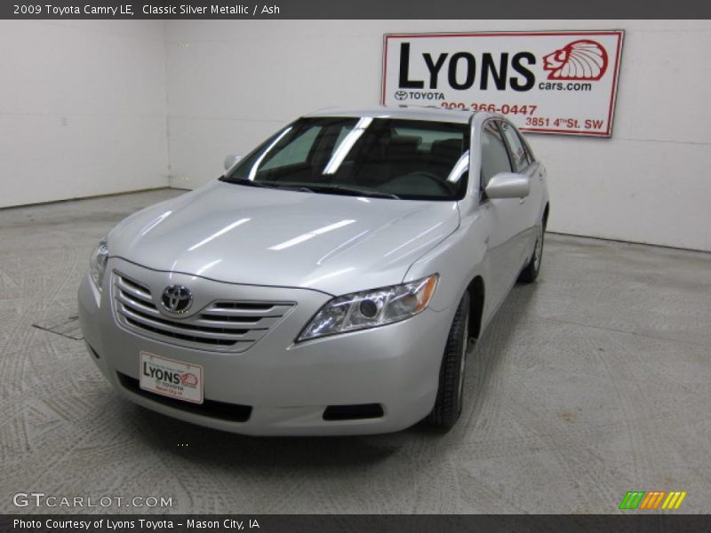 Classic Silver Metallic / Ash 2009 Toyota Camry LE