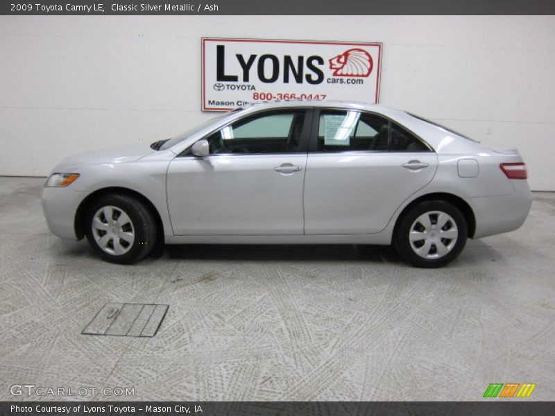 Classic Silver Metallic / Ash 2009 Toyota Camry LE