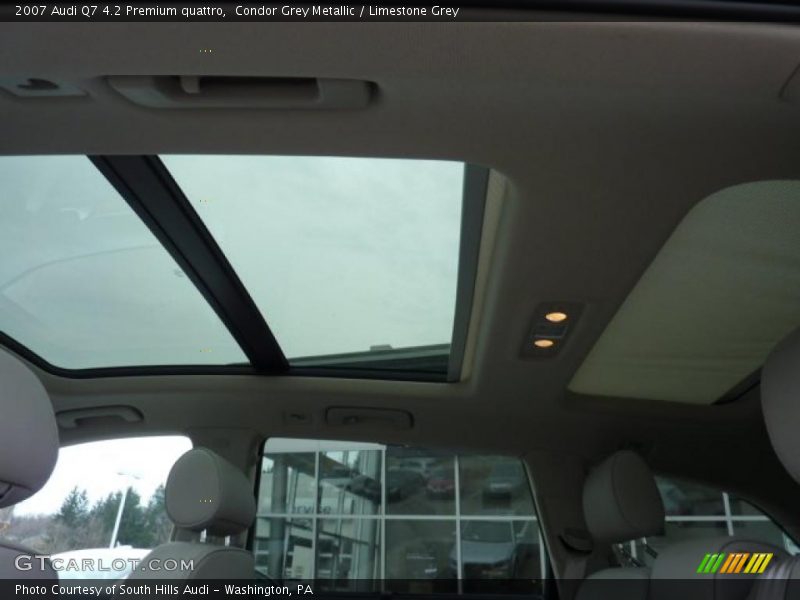 Sunroof of 2007 Q7 4.2 Premium quattro