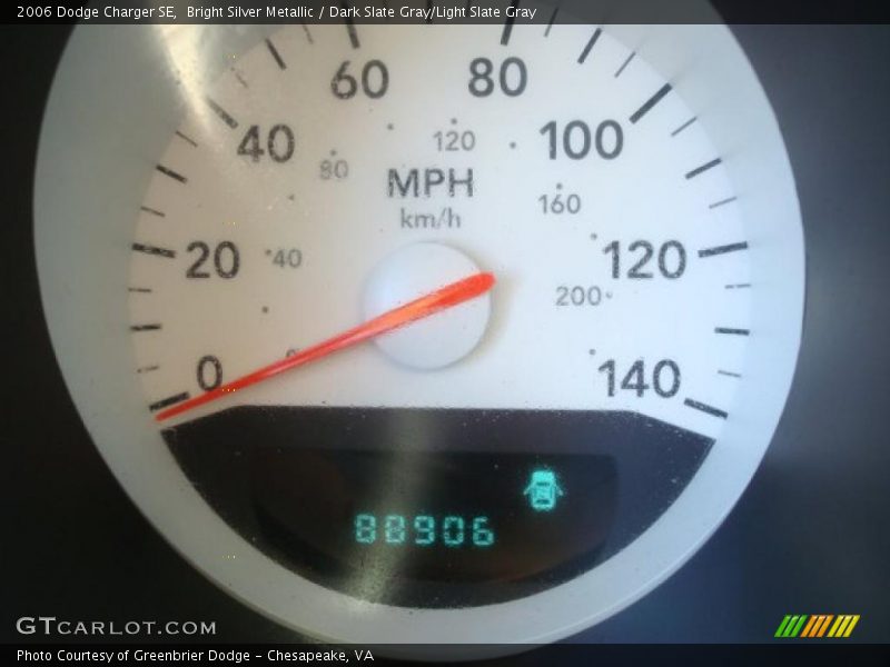 Bright Silver Metallic / Dark Slate Gray/Light Slate Gray 2006 Dodge Charger SE