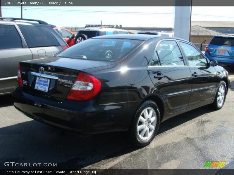 Black / Taupe 2003 Toyota Camry XLE